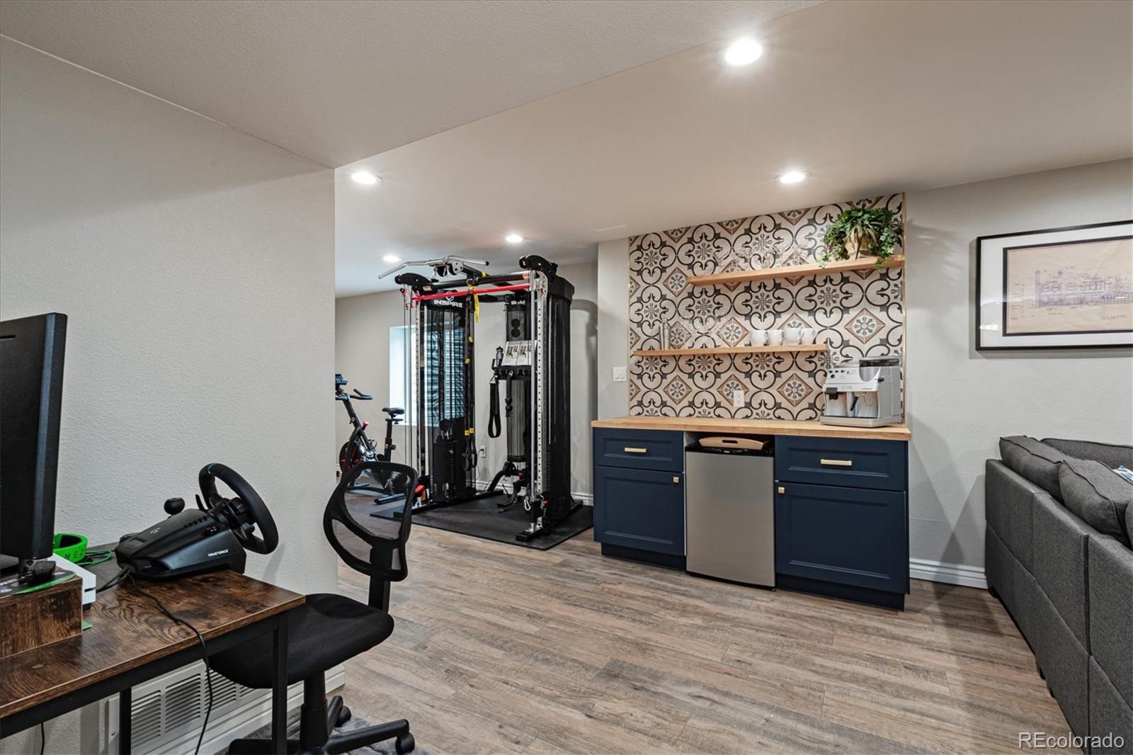 7168 S Niagara Court