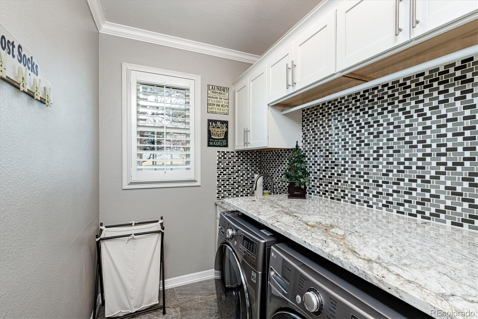 7168 S Niagara Court