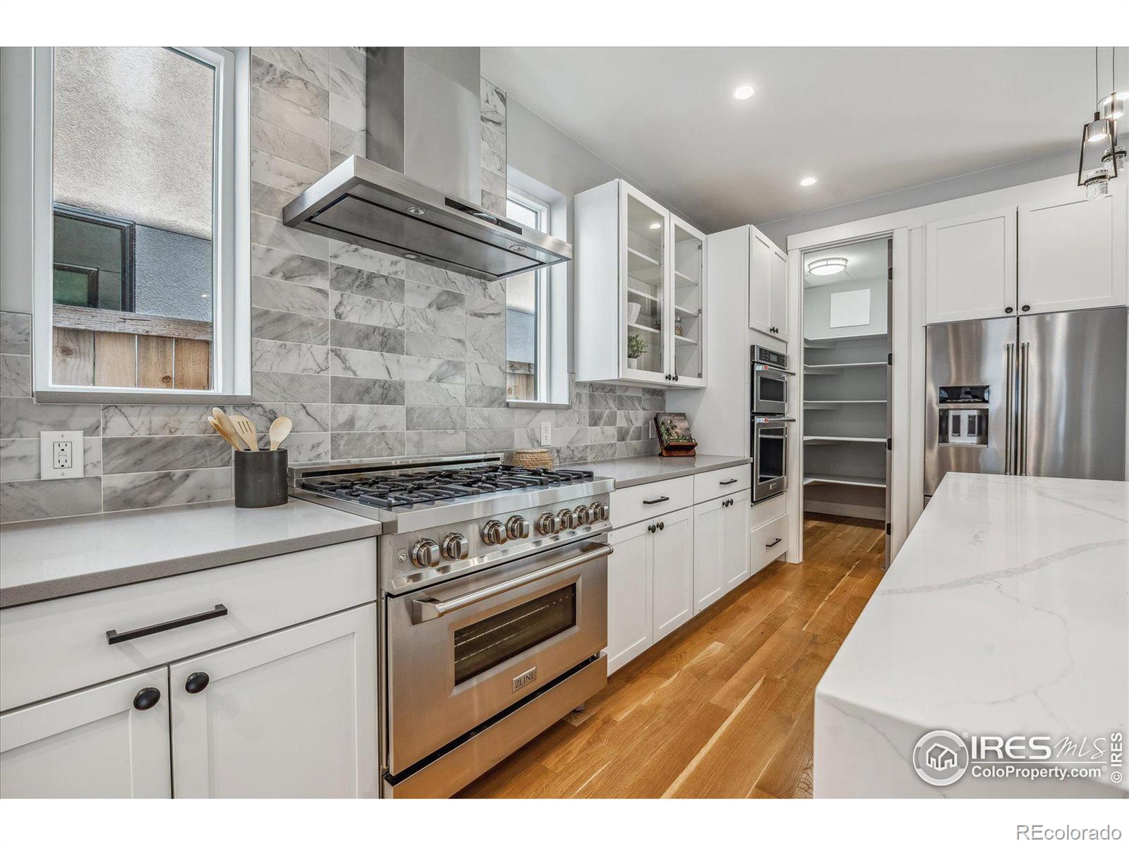 3373 W Moncrieff Place