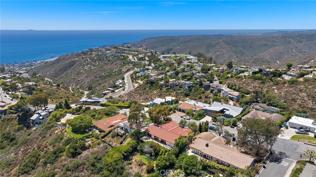 2575 Temple Hills Drive