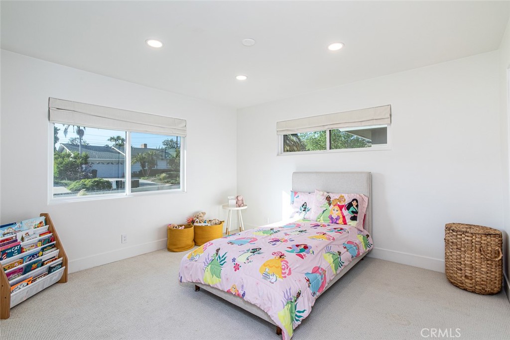 12592 Singing Wood Drive