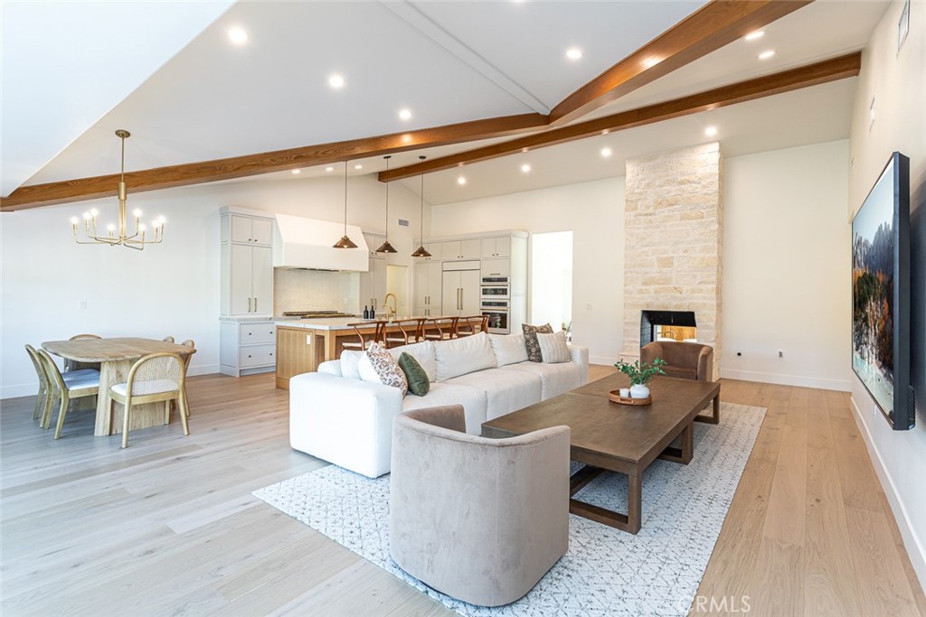 12592 Singing Wood Drive