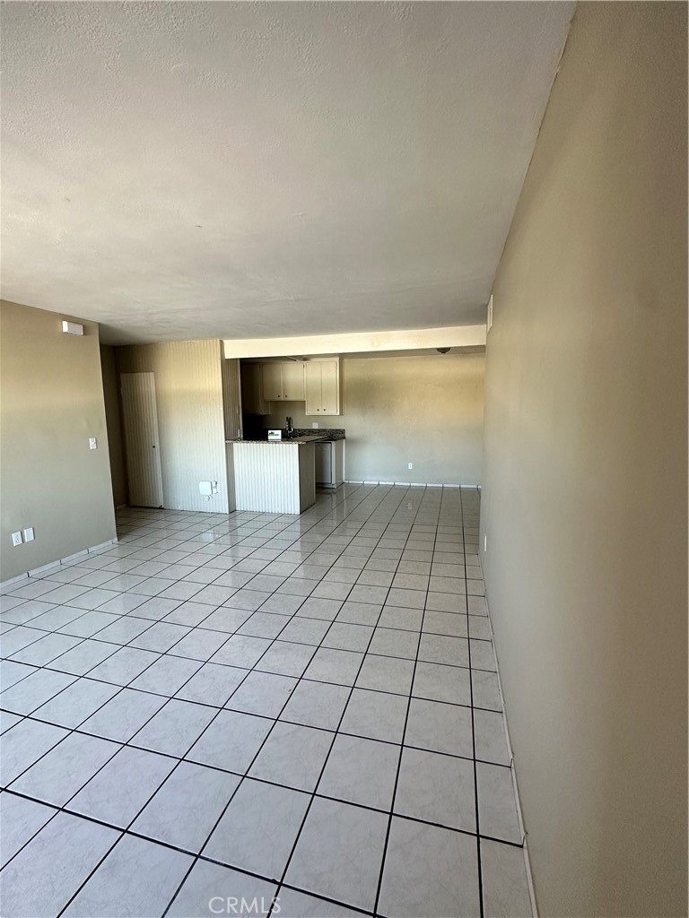 1001 W Macarthur Boulevard 30