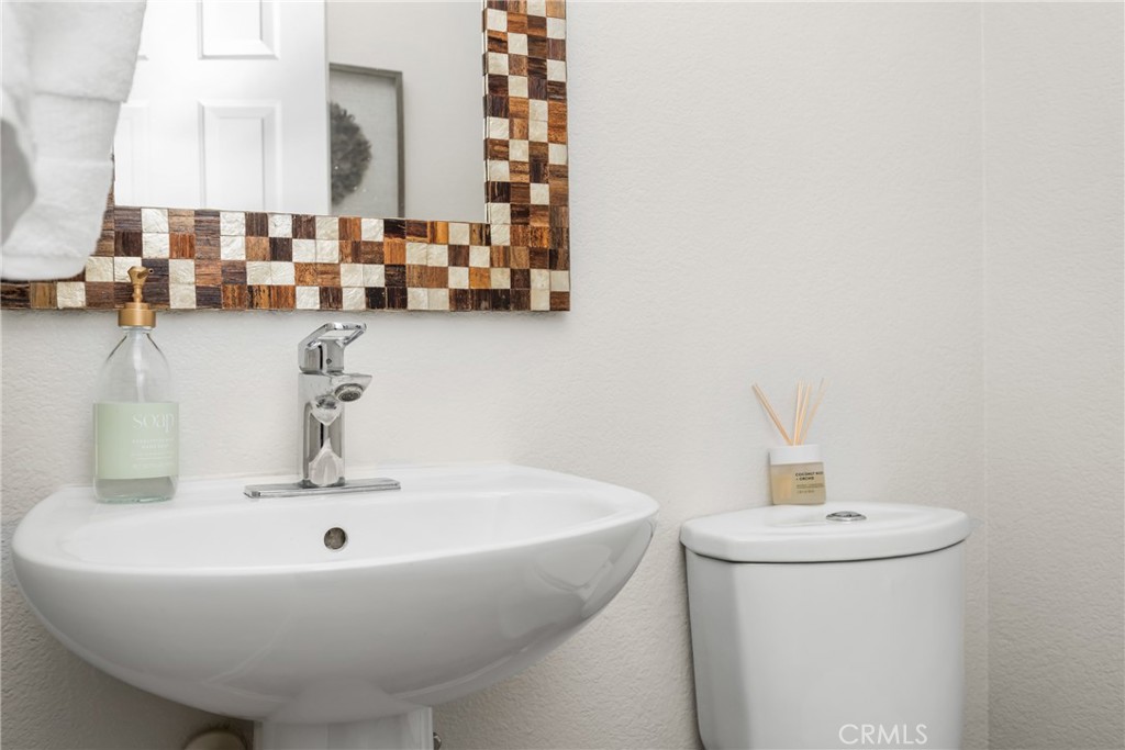 8507 E Heatherview Lane