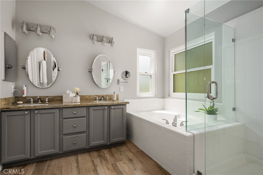 8507 E Heatherview Lane