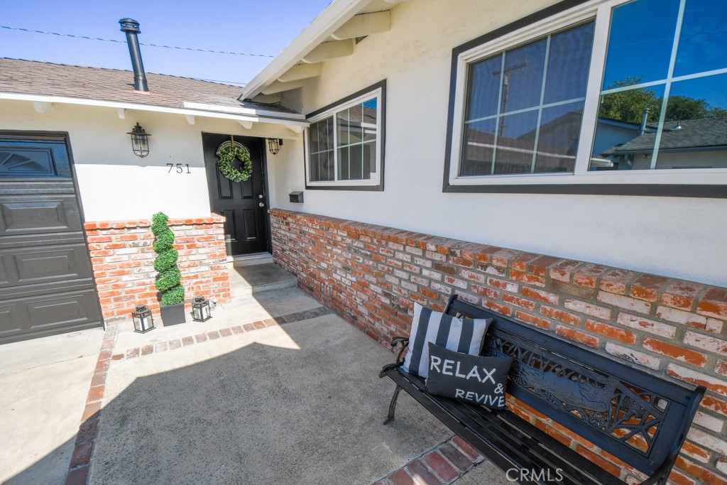 751 N Clinton Street