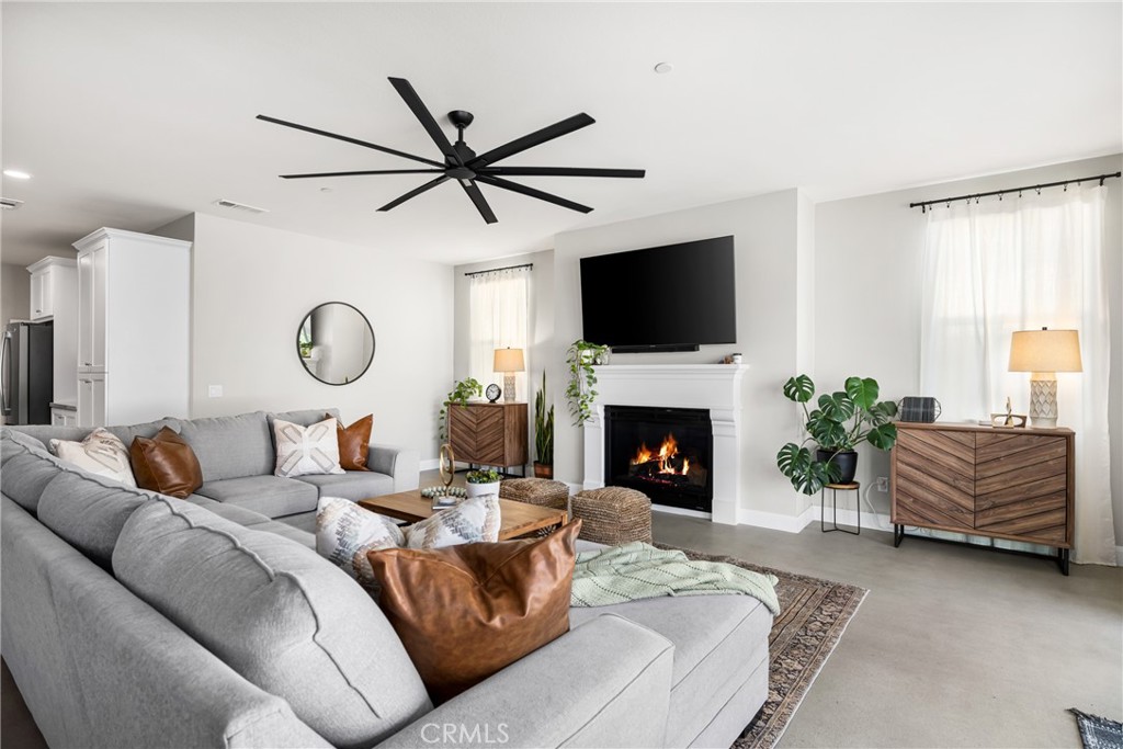 34536 Bright Pine Way