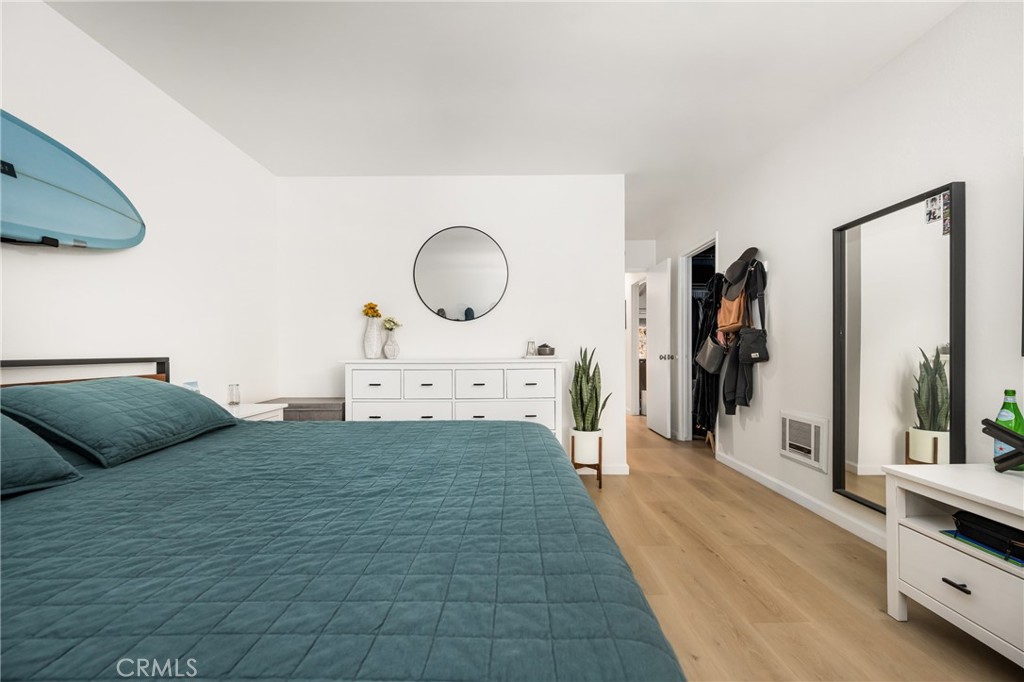 1040 W MacArthur Boulevard 64