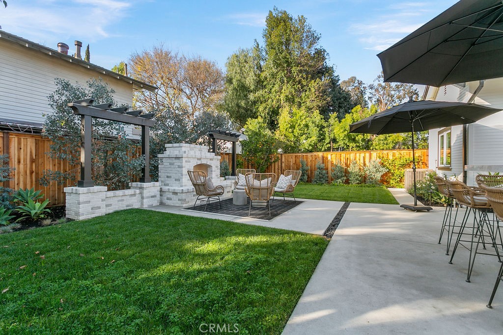 132 N Cleveland Street