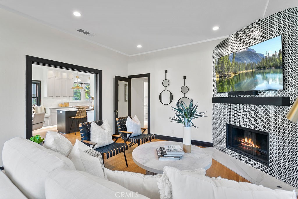 132 N Cleveland Street