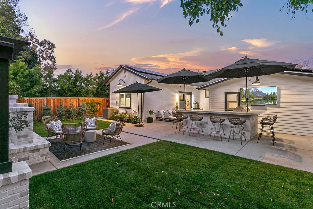 132 N Cleveland Street