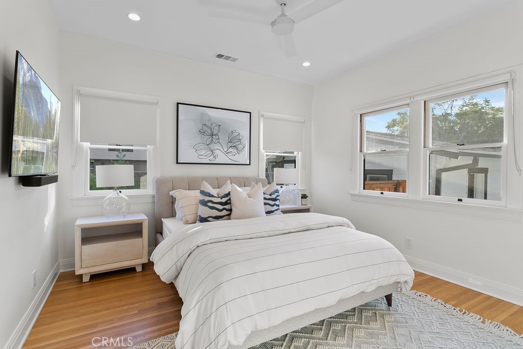 132 N Cleveland Street