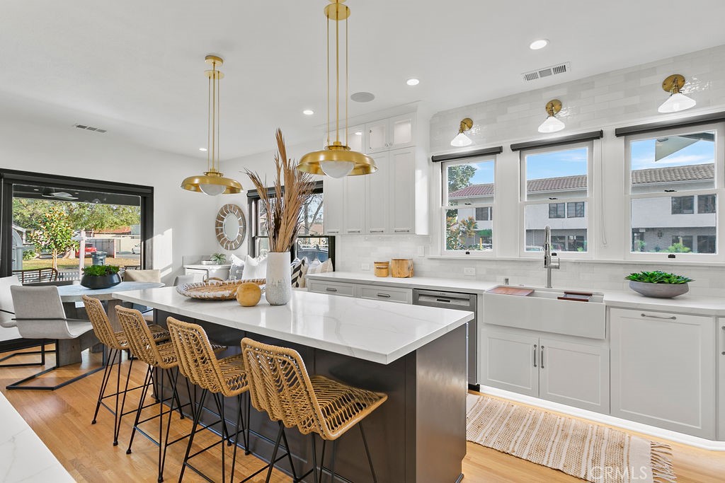 132 N Cleveland Street