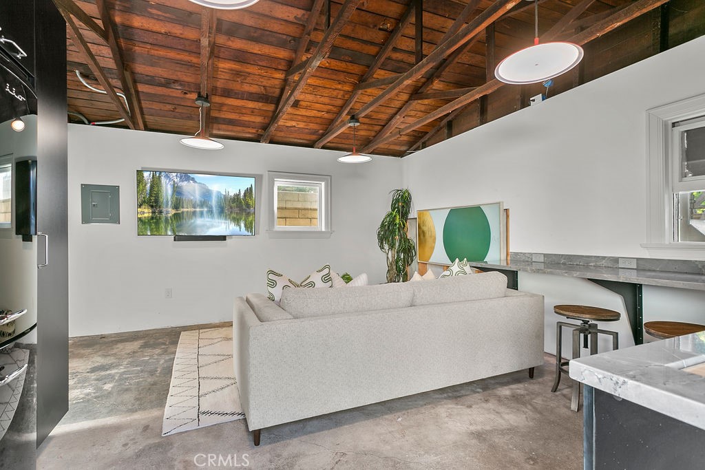 132 N Cleveland Street