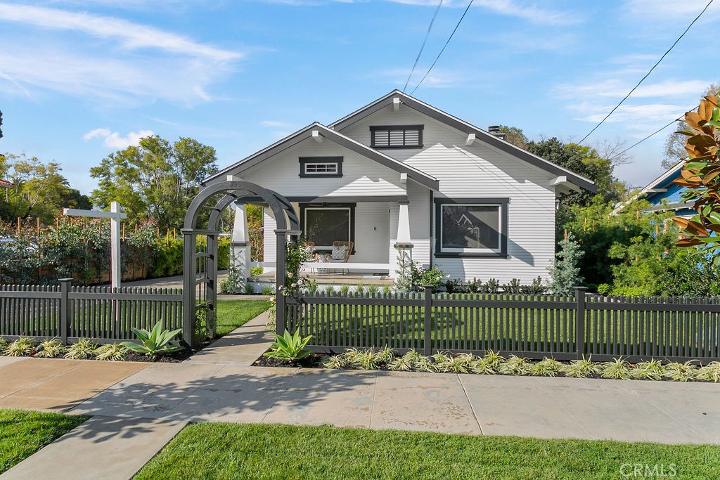 132 N Cleveland Street