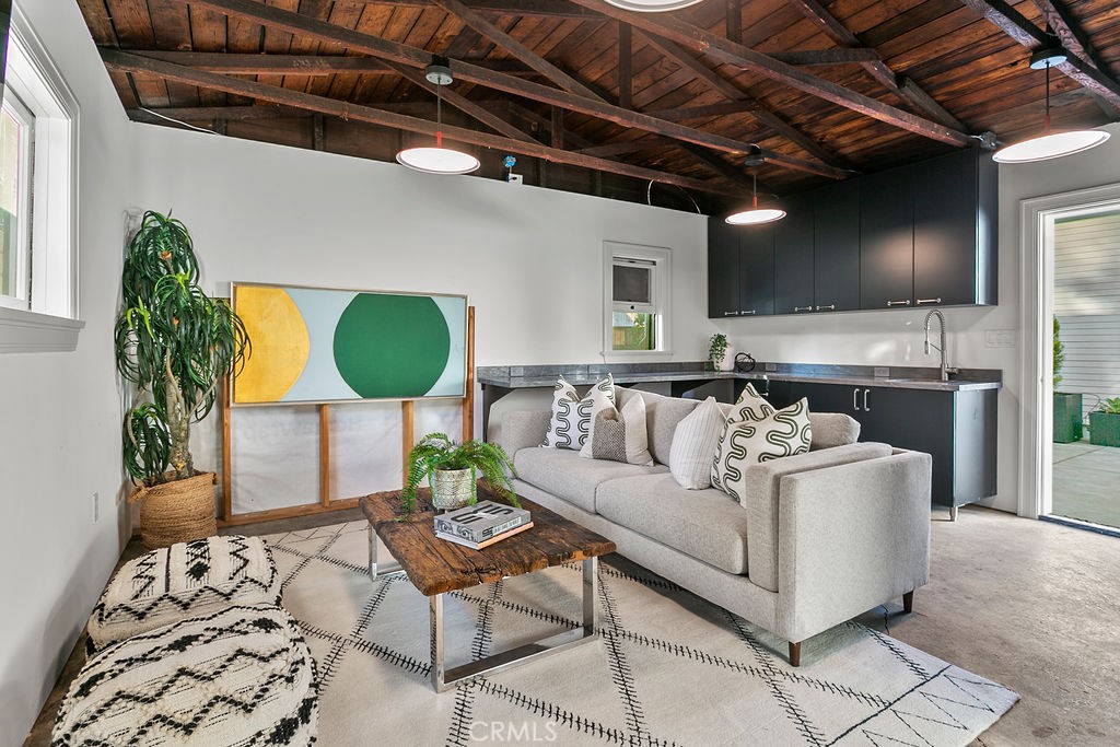 132 N Cleveland Street