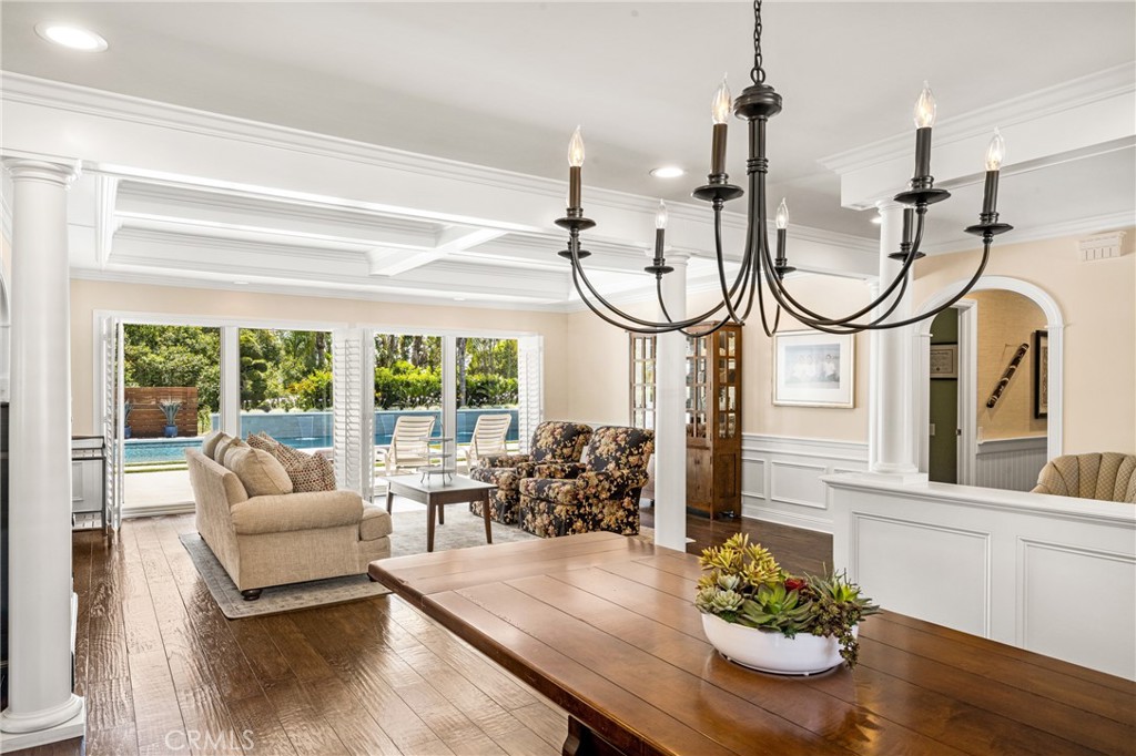 1852 Las Brisas Drive