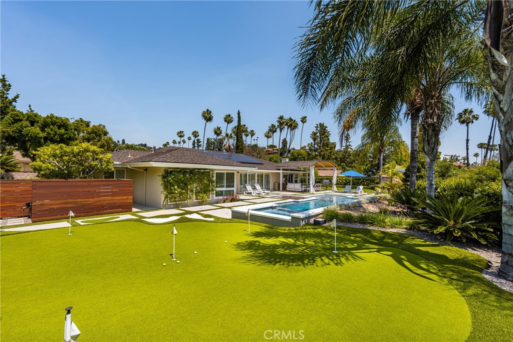 1852 Las Brisas Drive