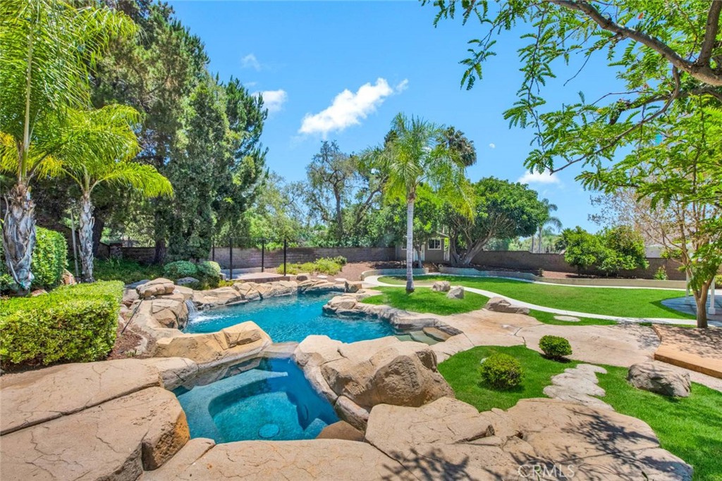 13012 Marcy Ranch Rd