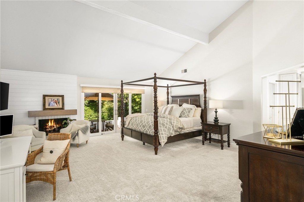 2261 Pavillion Drive