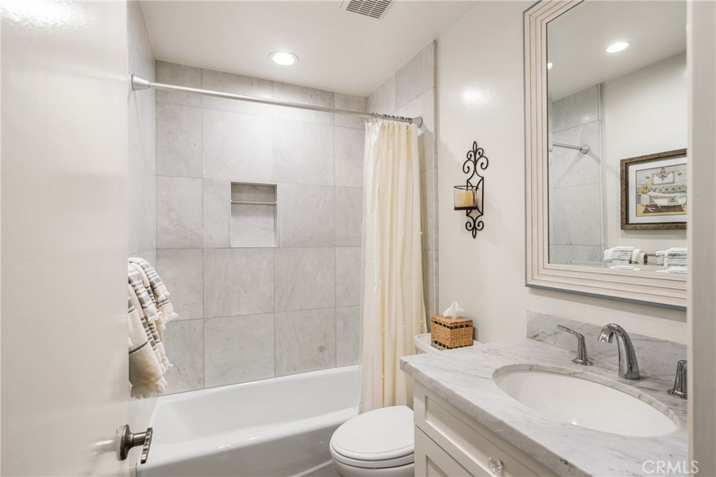 2261 Pavillion Drive