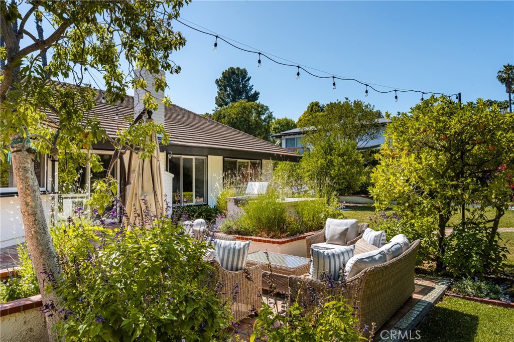 2261 Pavillion Drive