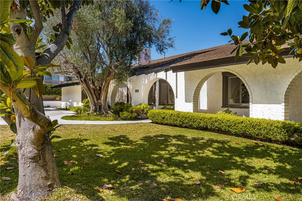 2261 Pavillion Drive