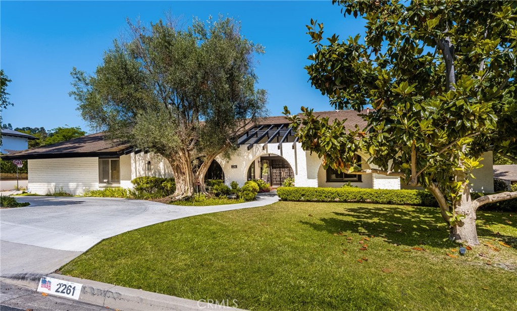 2261 Pavillion Drive