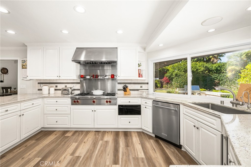 2261 Pavillion Drive