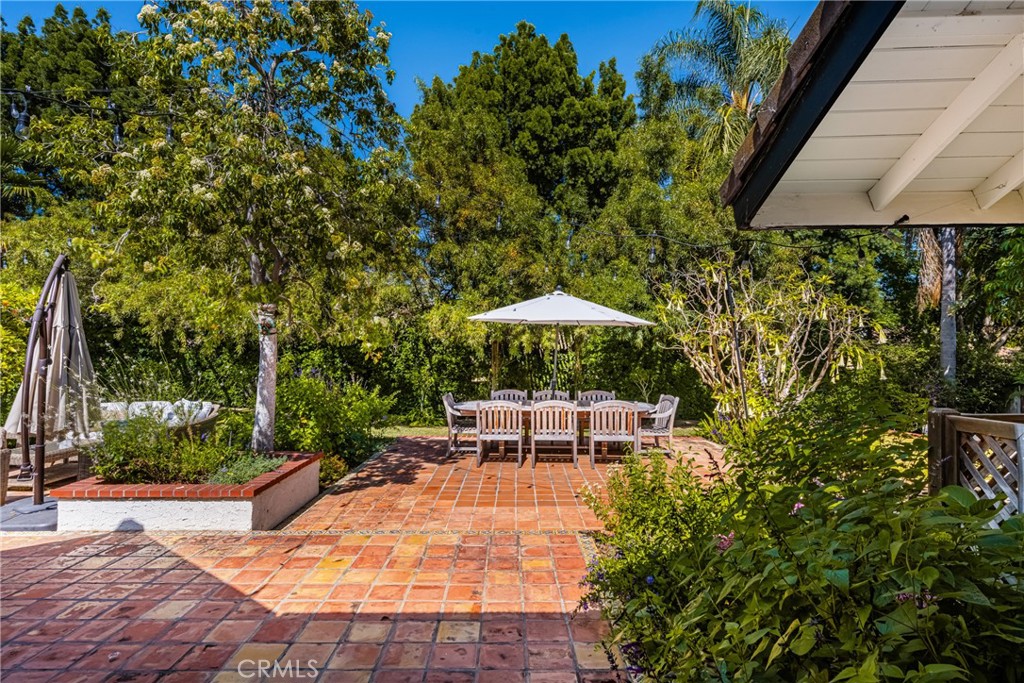 2261 Pavillion Drive