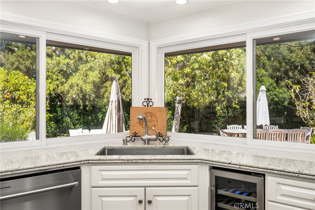 2261 Pavillion Drive