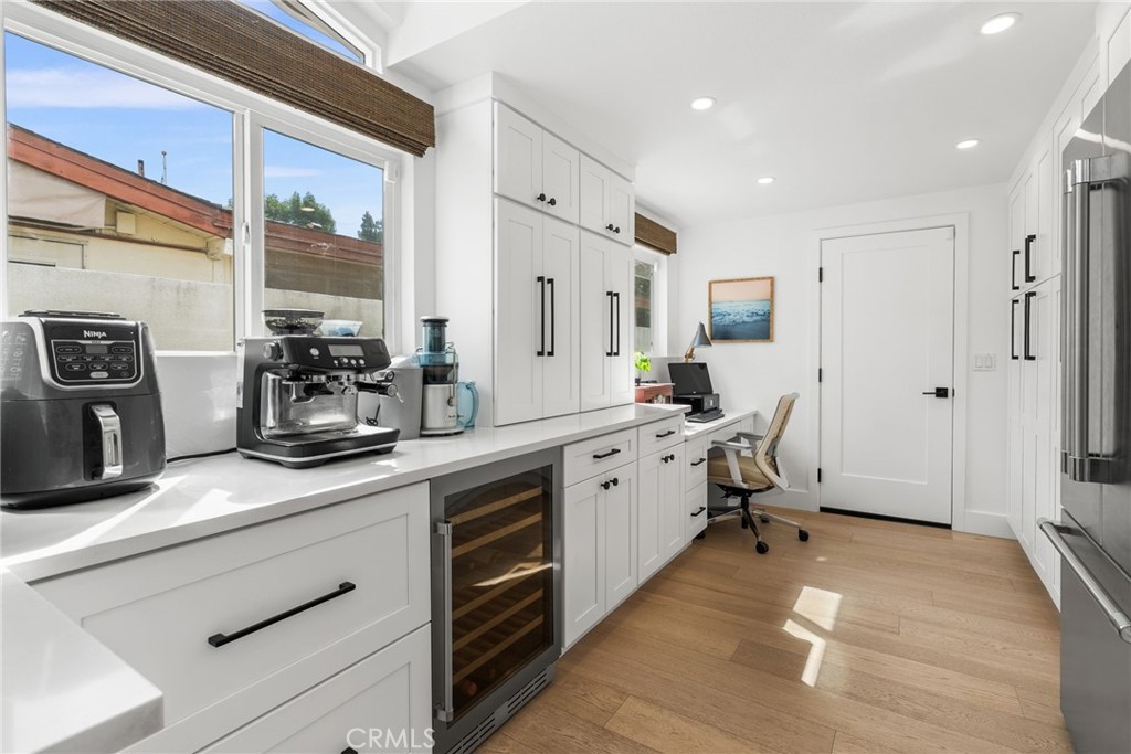 1809 W Tedmar Avenue