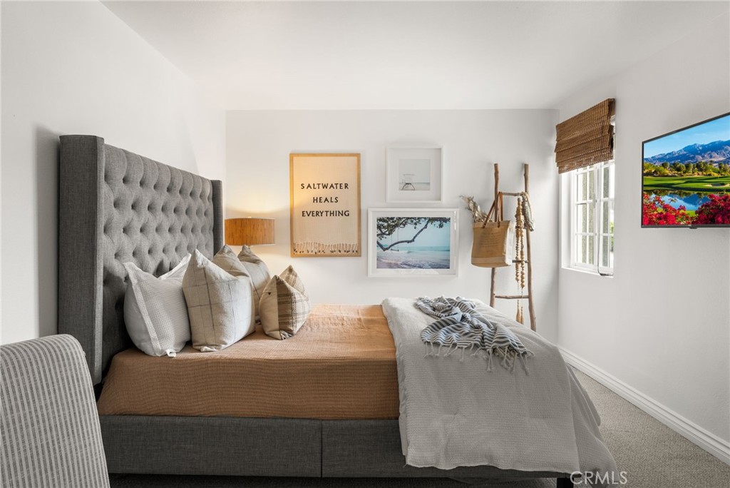 1809 W Tedmar Avenue