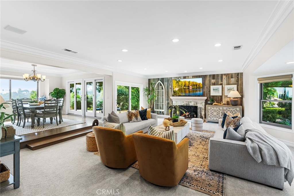 11042 Gold Star Lane