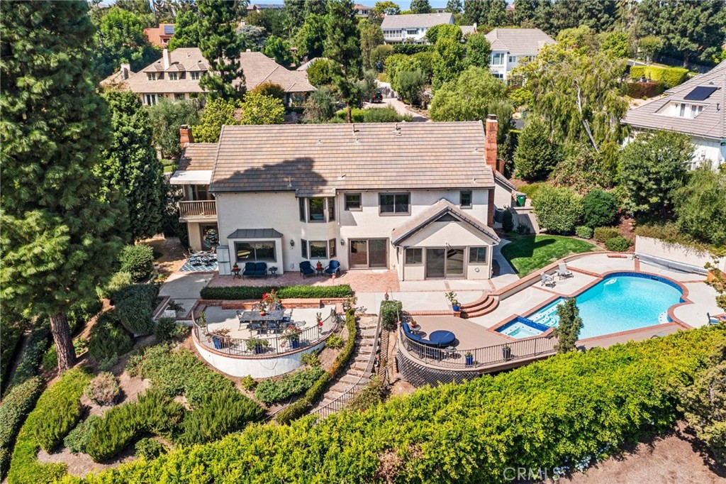 11042 Gold Star Lane