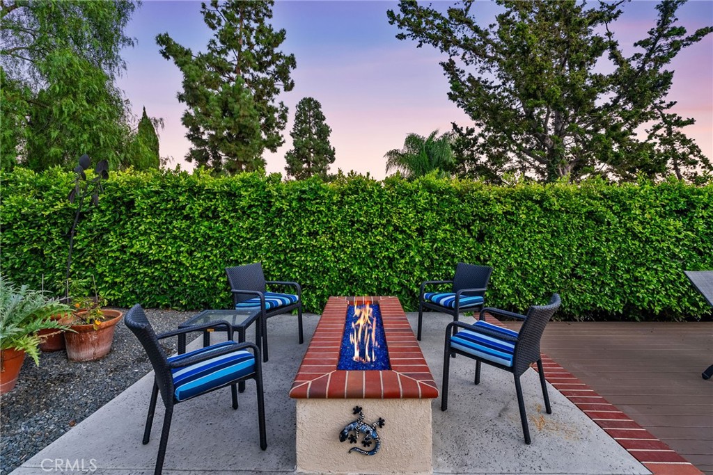 11042 Gold Star Lane