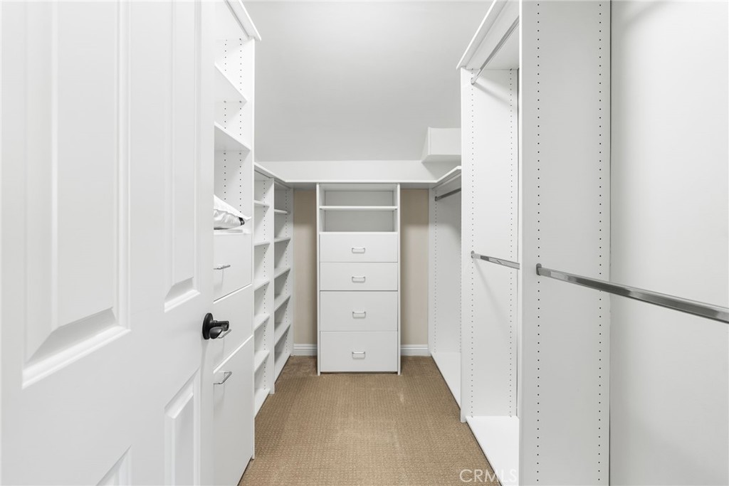 11042 Gold Star Lane