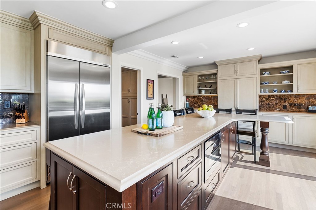 11042 Gold Star Lane