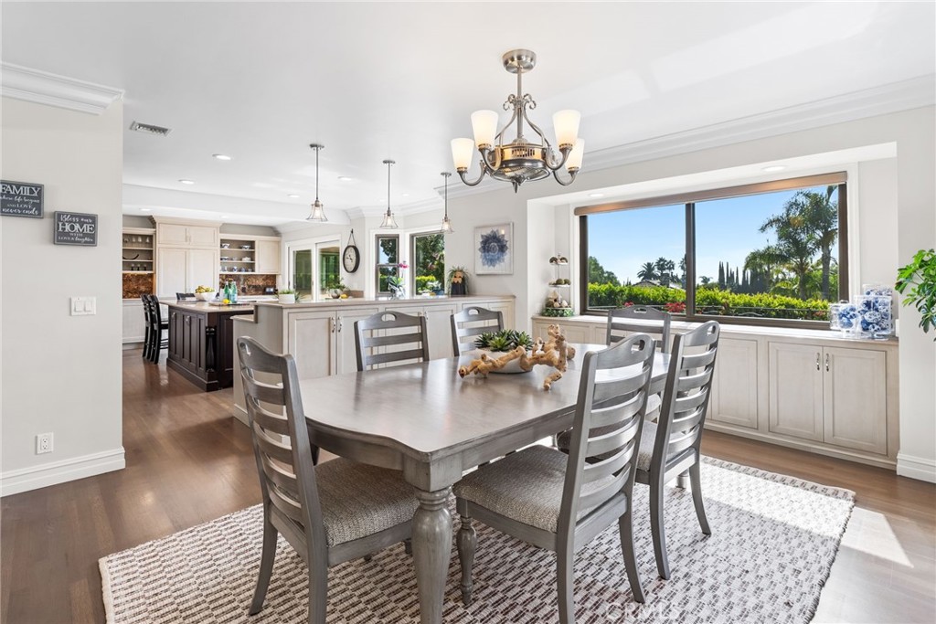 11042 Gold Star Lane