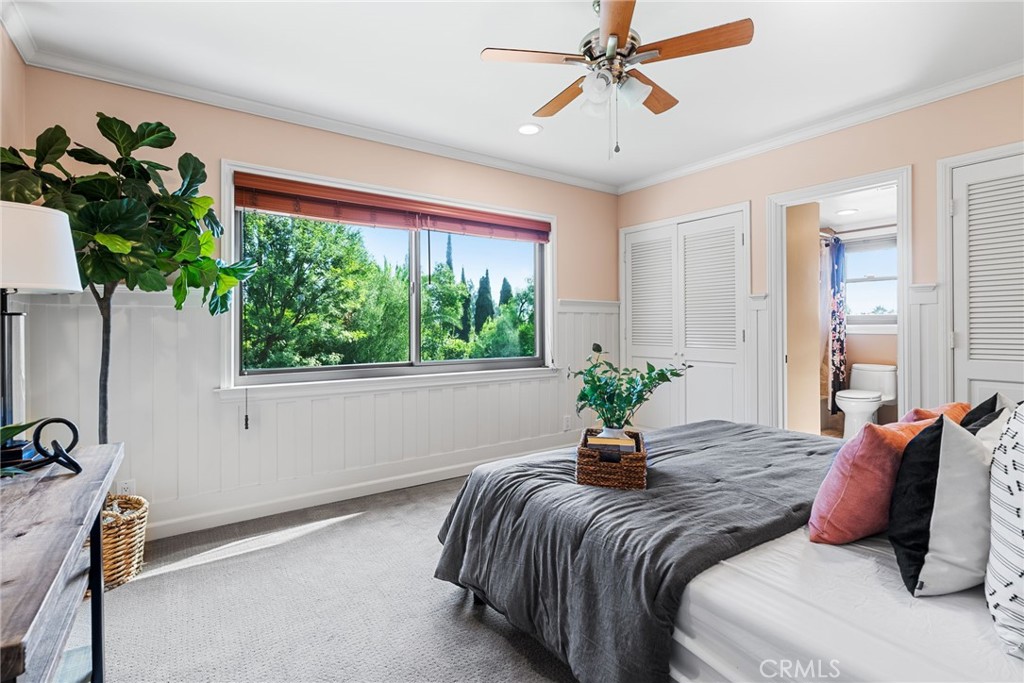 11042 Gold Star Lane