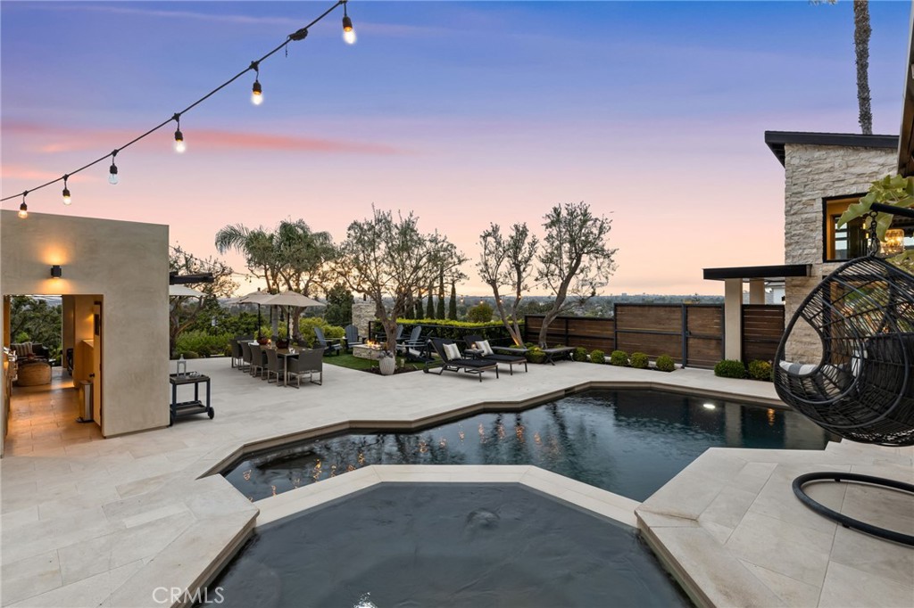 1651 La Loma Drive