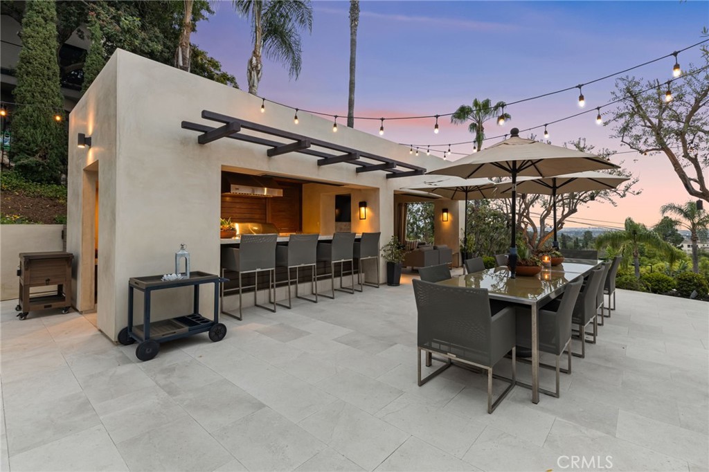 1651 La Loma Drive