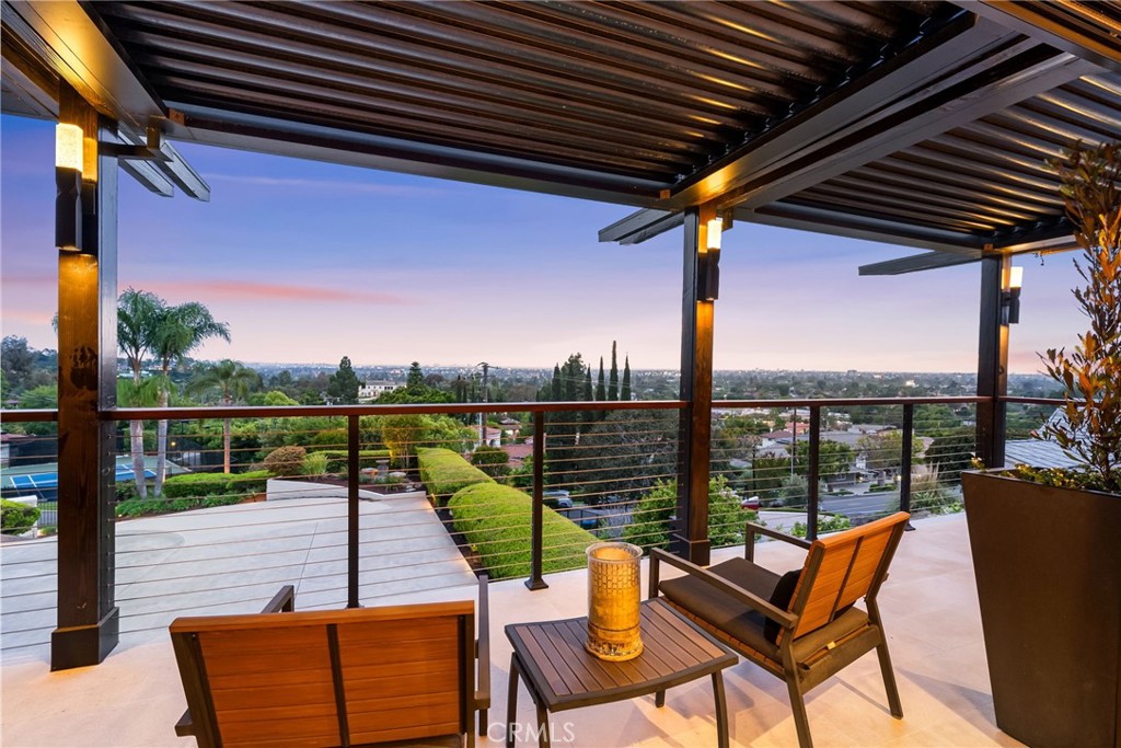 1651 La Loma Drive