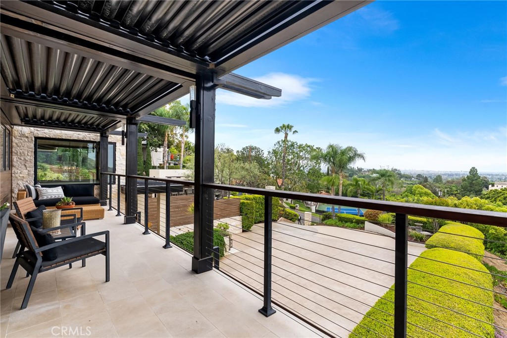 1651 La Loma Drive
