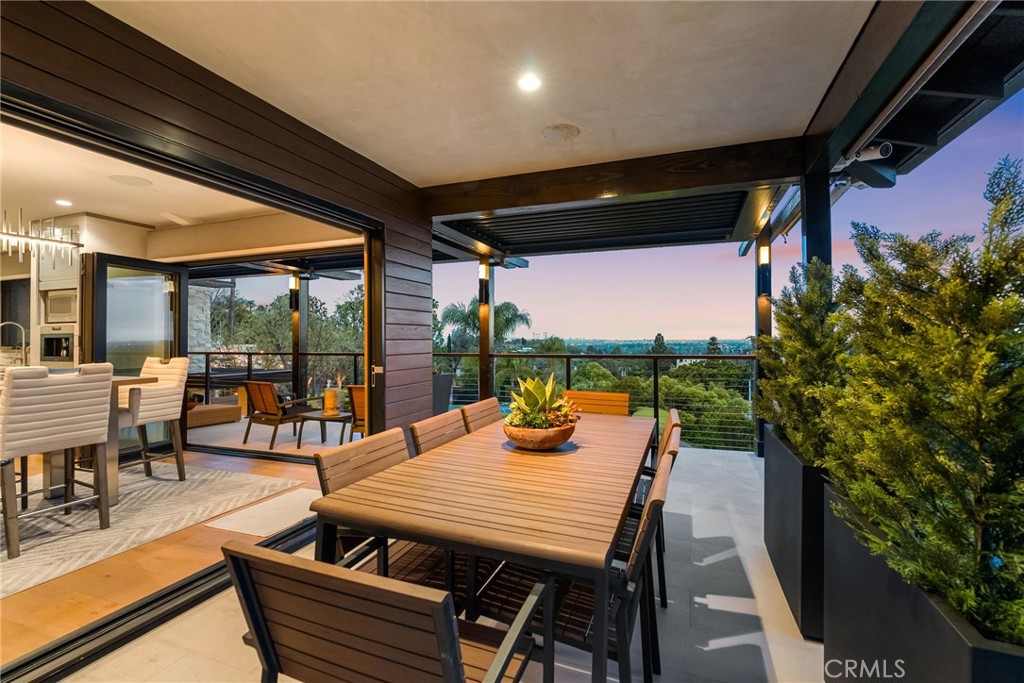 1651 La Loma Drive