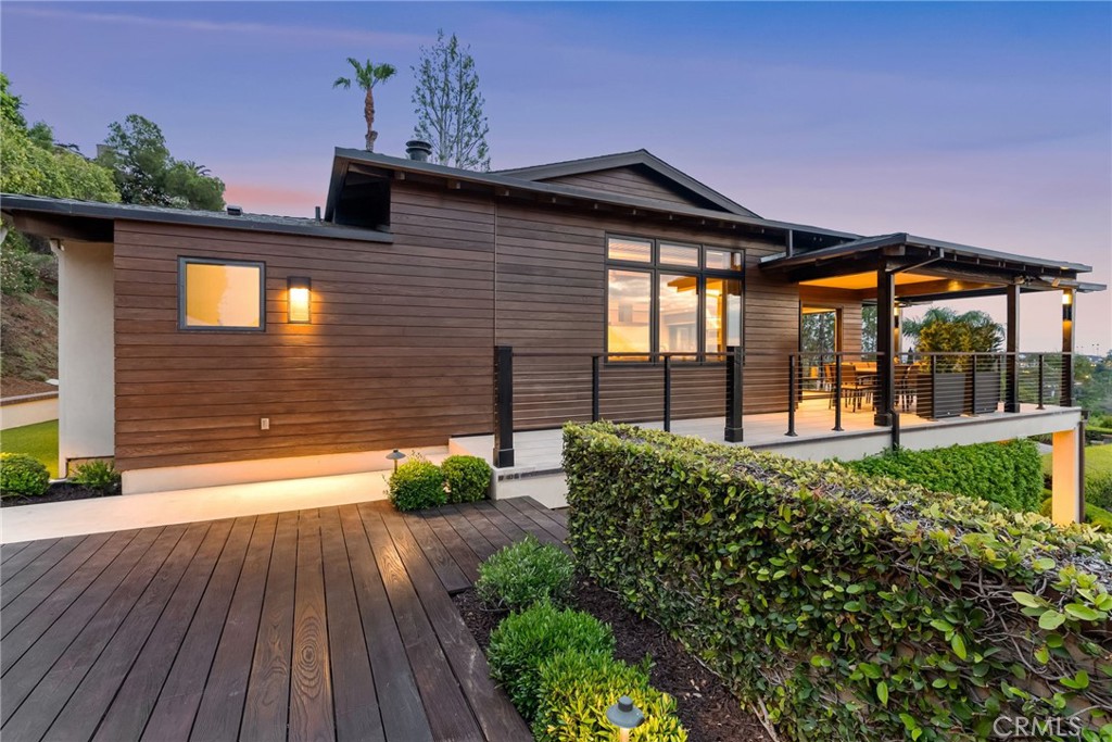 1651 La Loma Drive