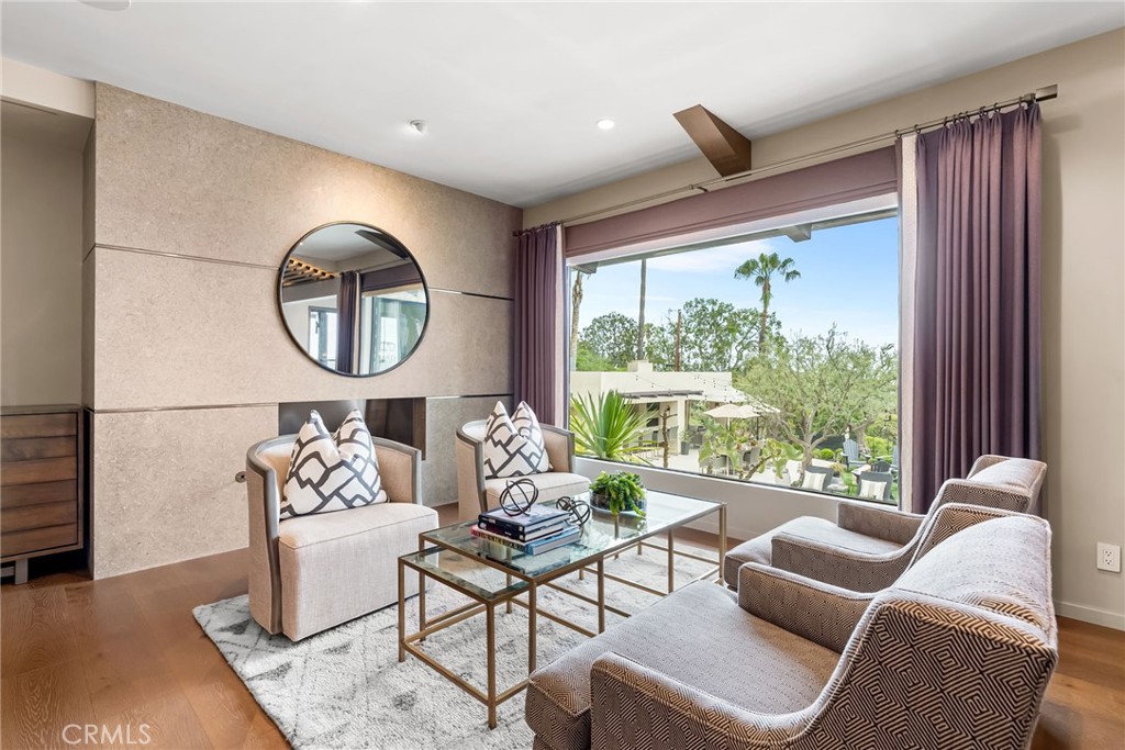 1651 La Loma Drive