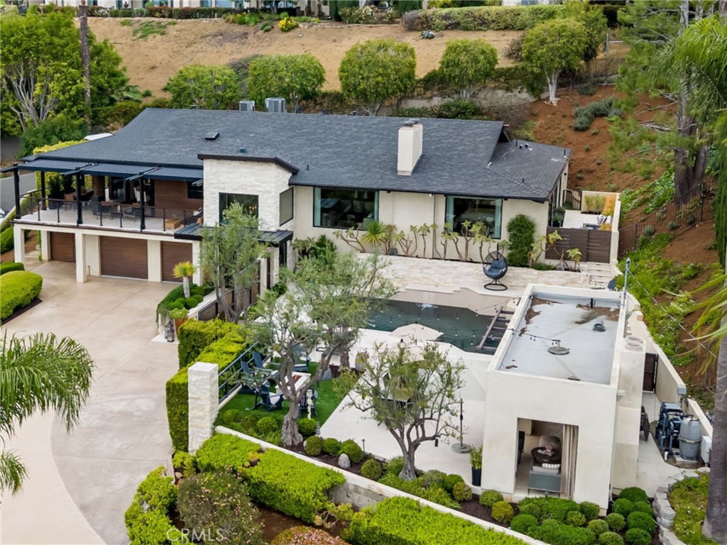 1651 La Loma Drive