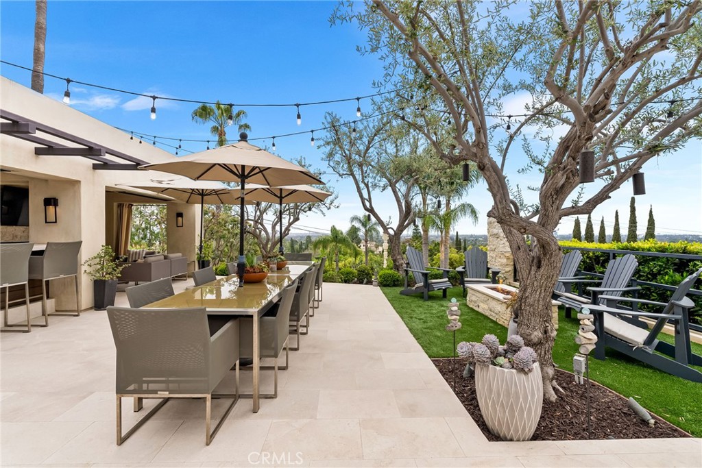 1651 La Loma Drive