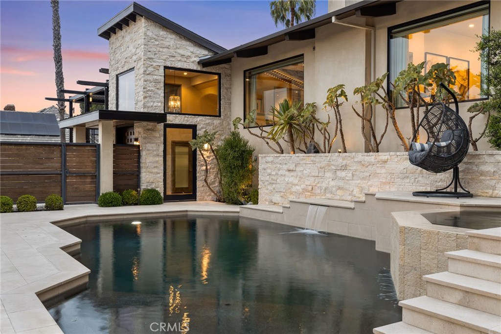 1651 La Loma Drive